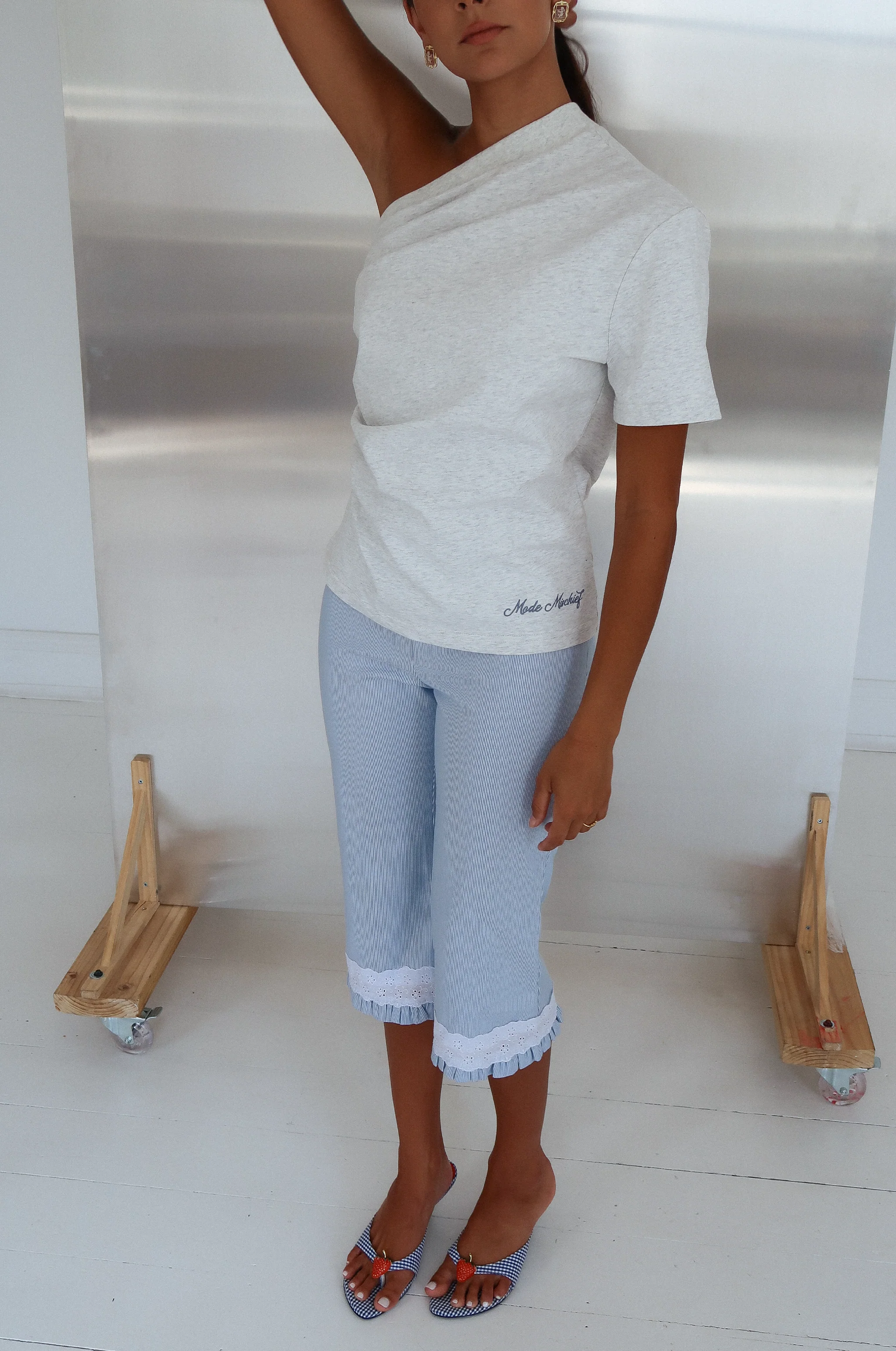 COLD SHOULDER TEE - Image 7