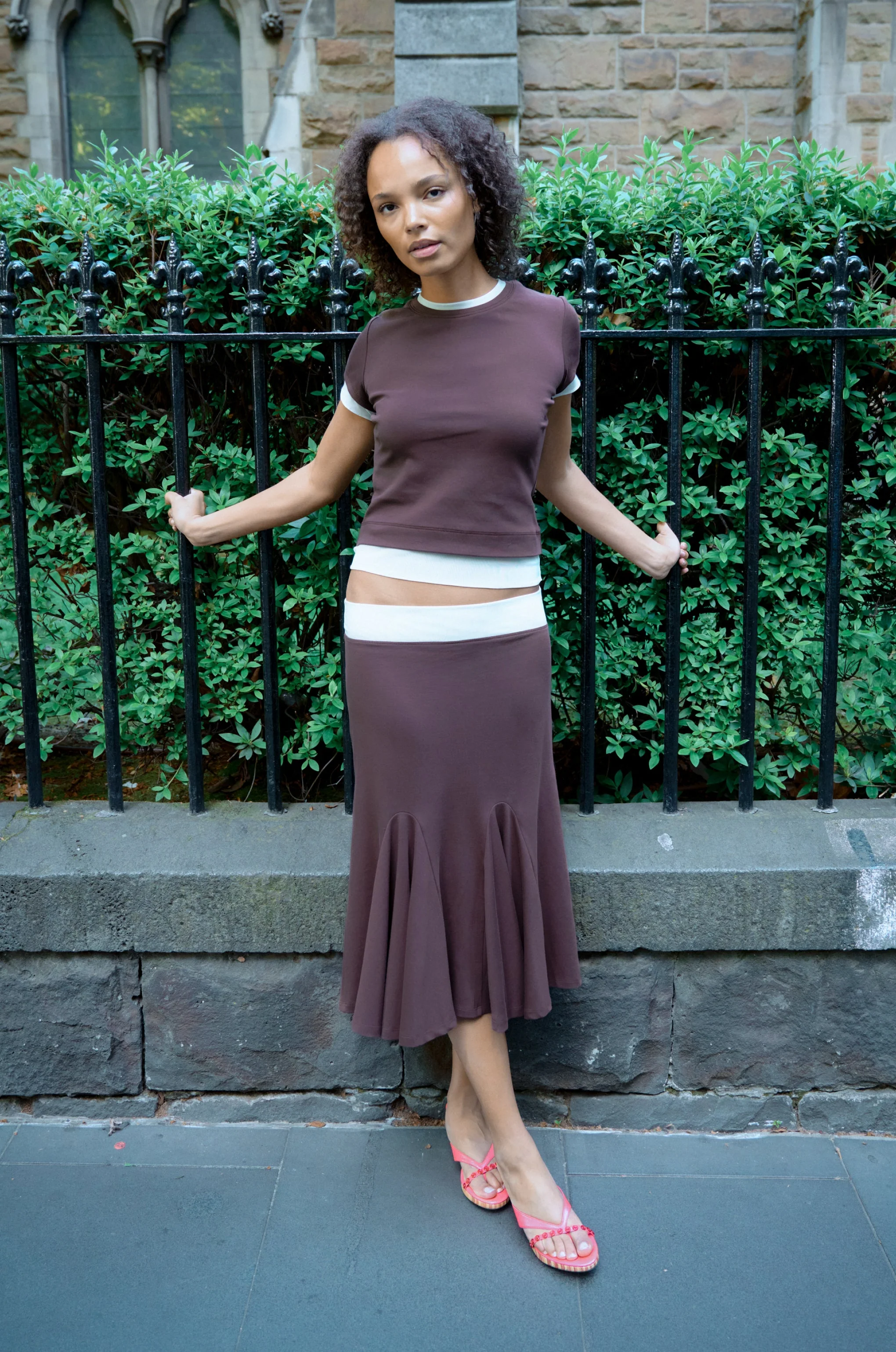 CONTRAST LAYERED TEE - Image 4