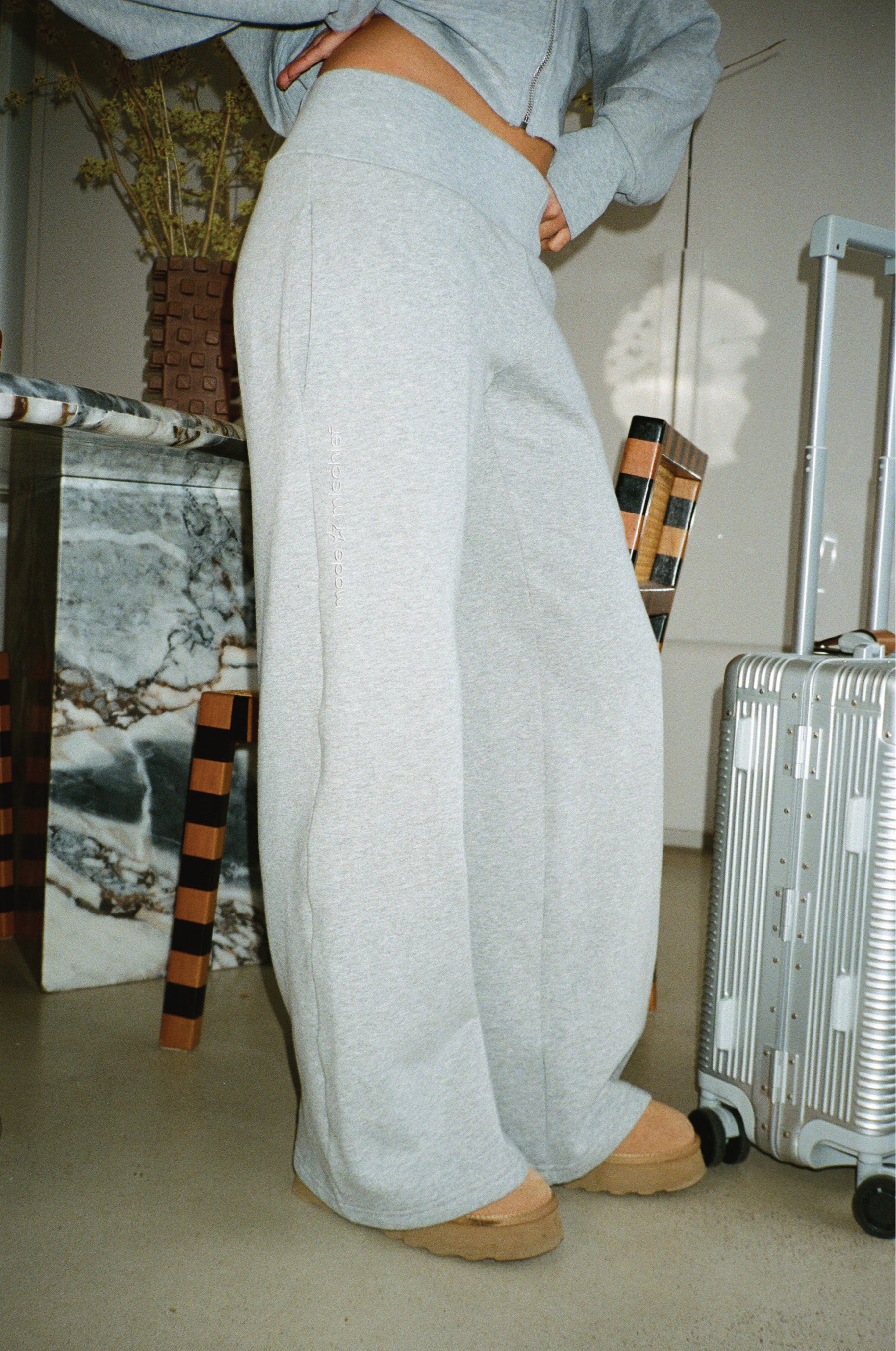 ESSENTIAL TRACKS - Image 4